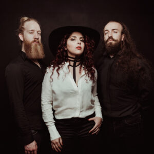 Dark Horse White Horse